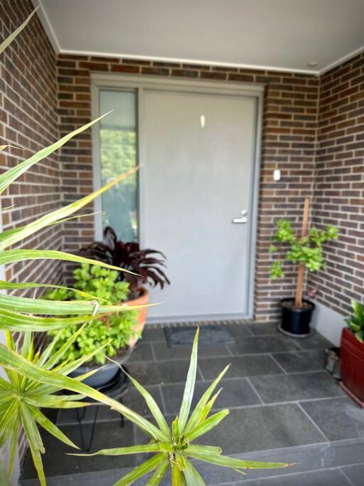 Luxury Bayside Townhouse with Pool and Spa