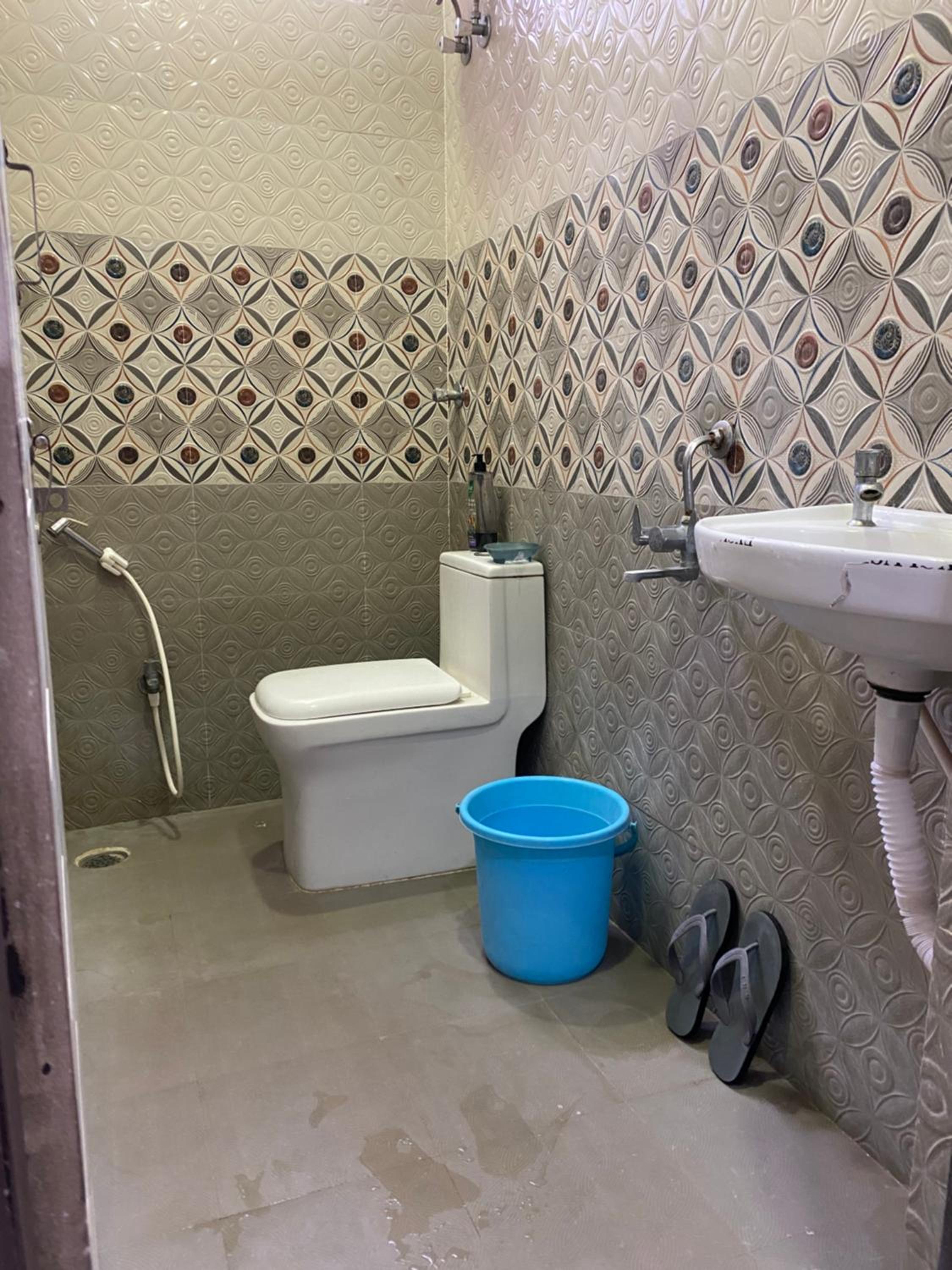 SRT HOMELY STAY WITH All AMENITIES view 2