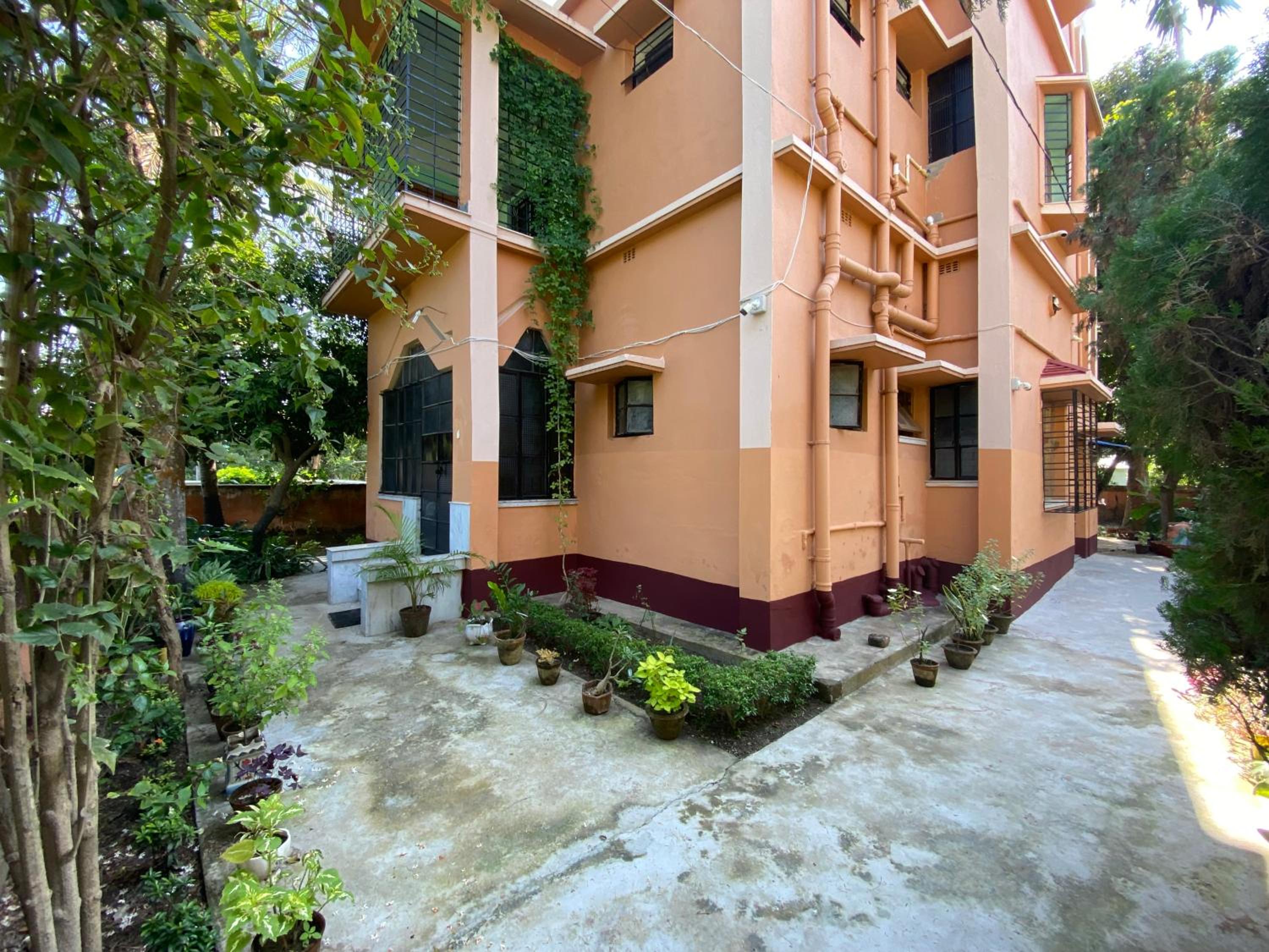 Kraunchawdip Homestay
