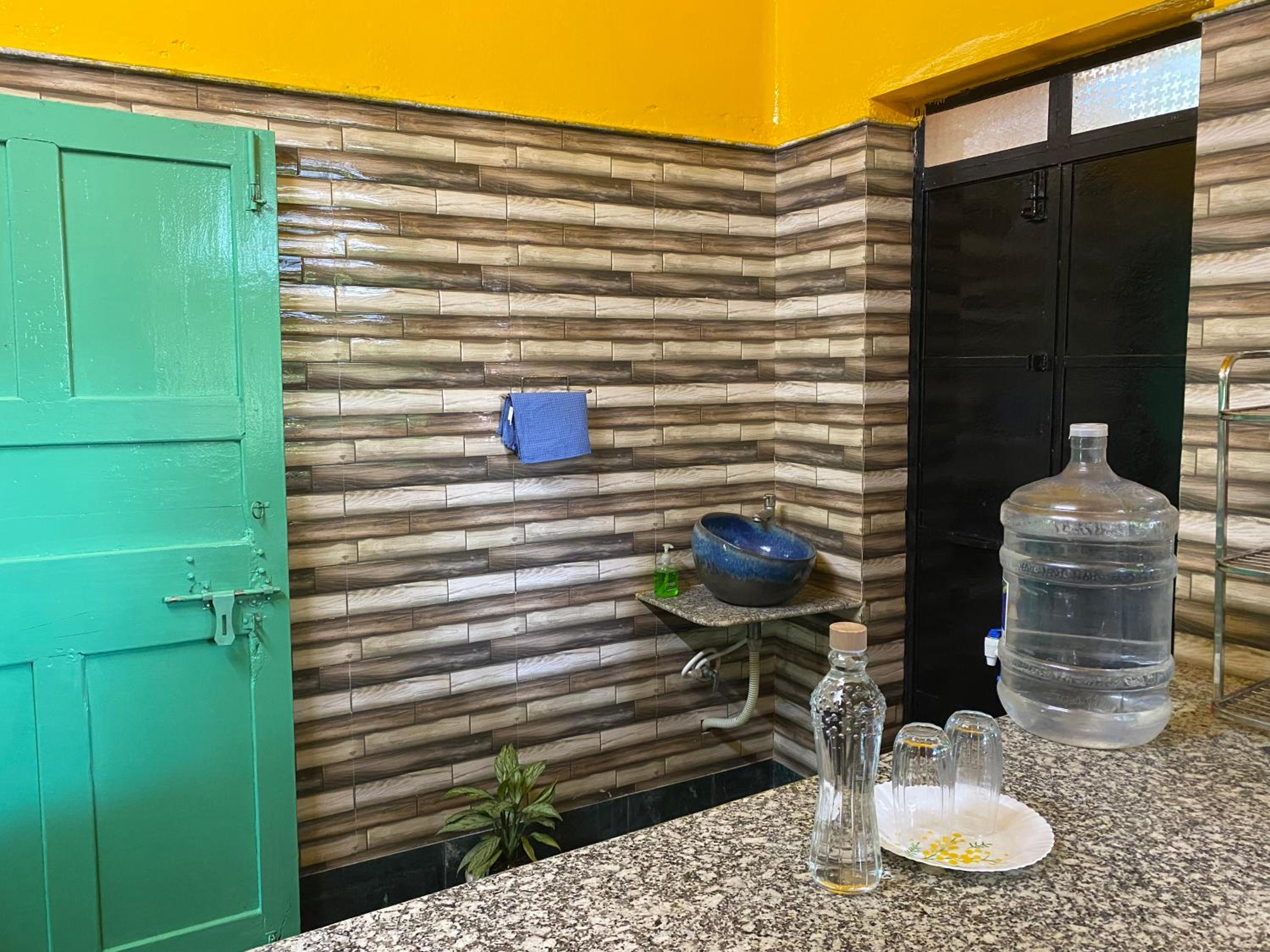 Kraunchawdip Homestay