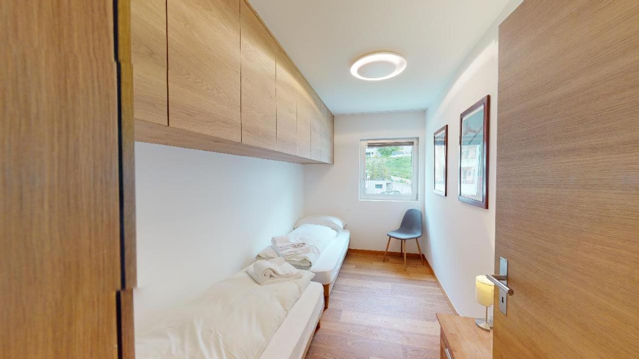 Apartment Laret Sur Via