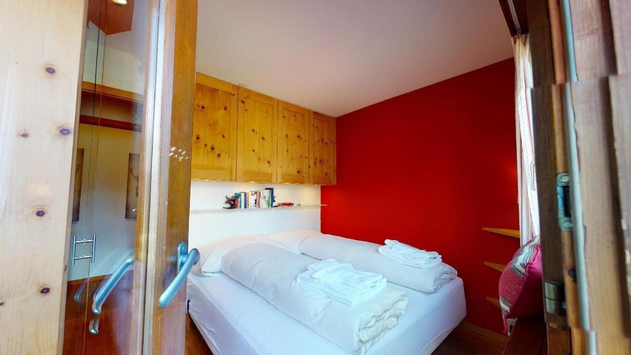 Apartment Cuntainta