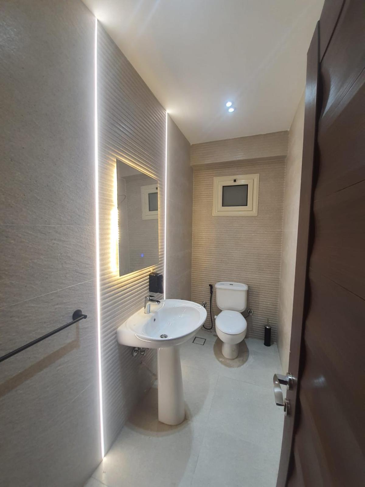 New Cairo rooms