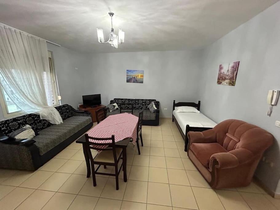 Rezidenca Hasanaj 33