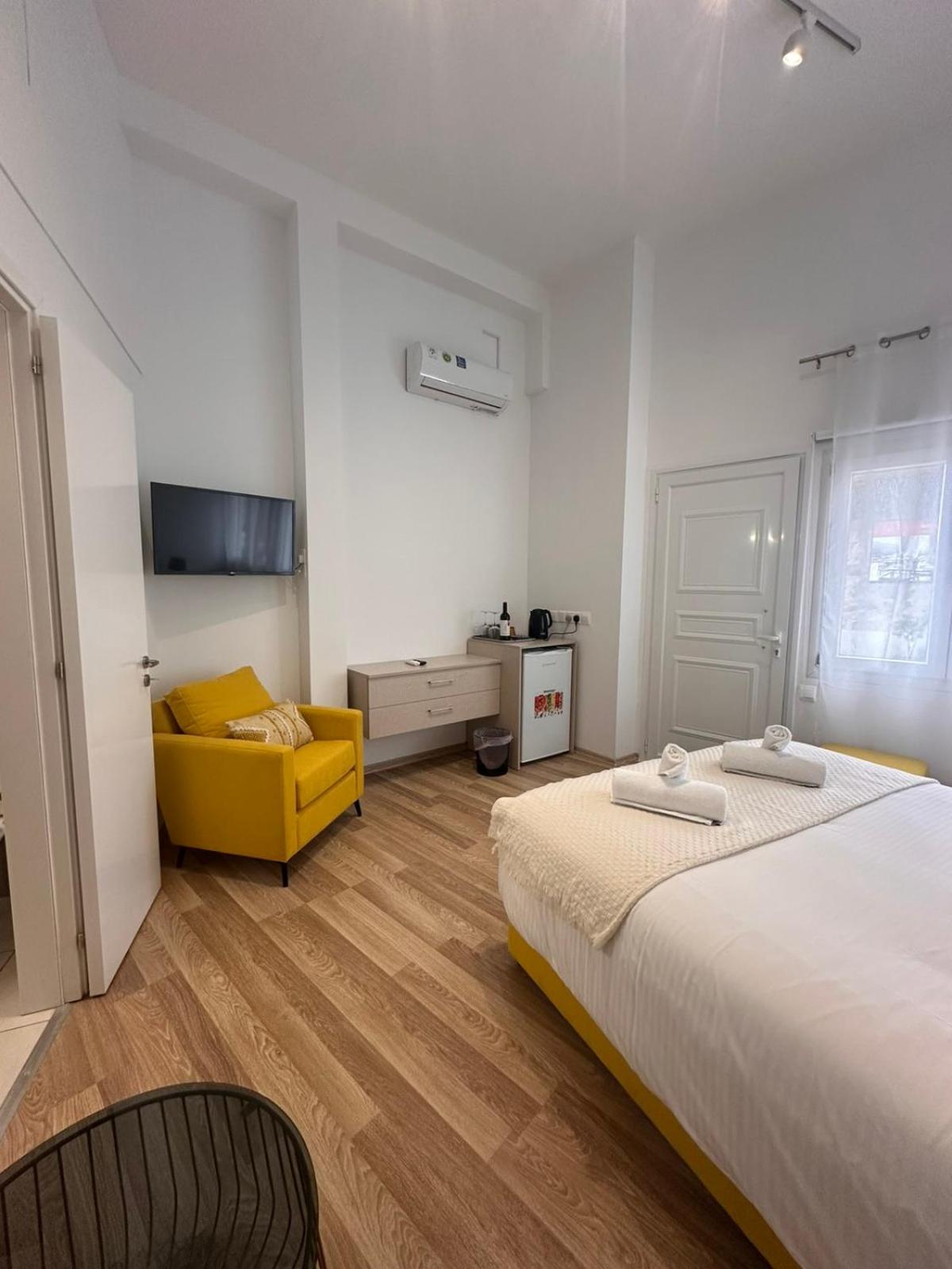 Joanna's Rooms