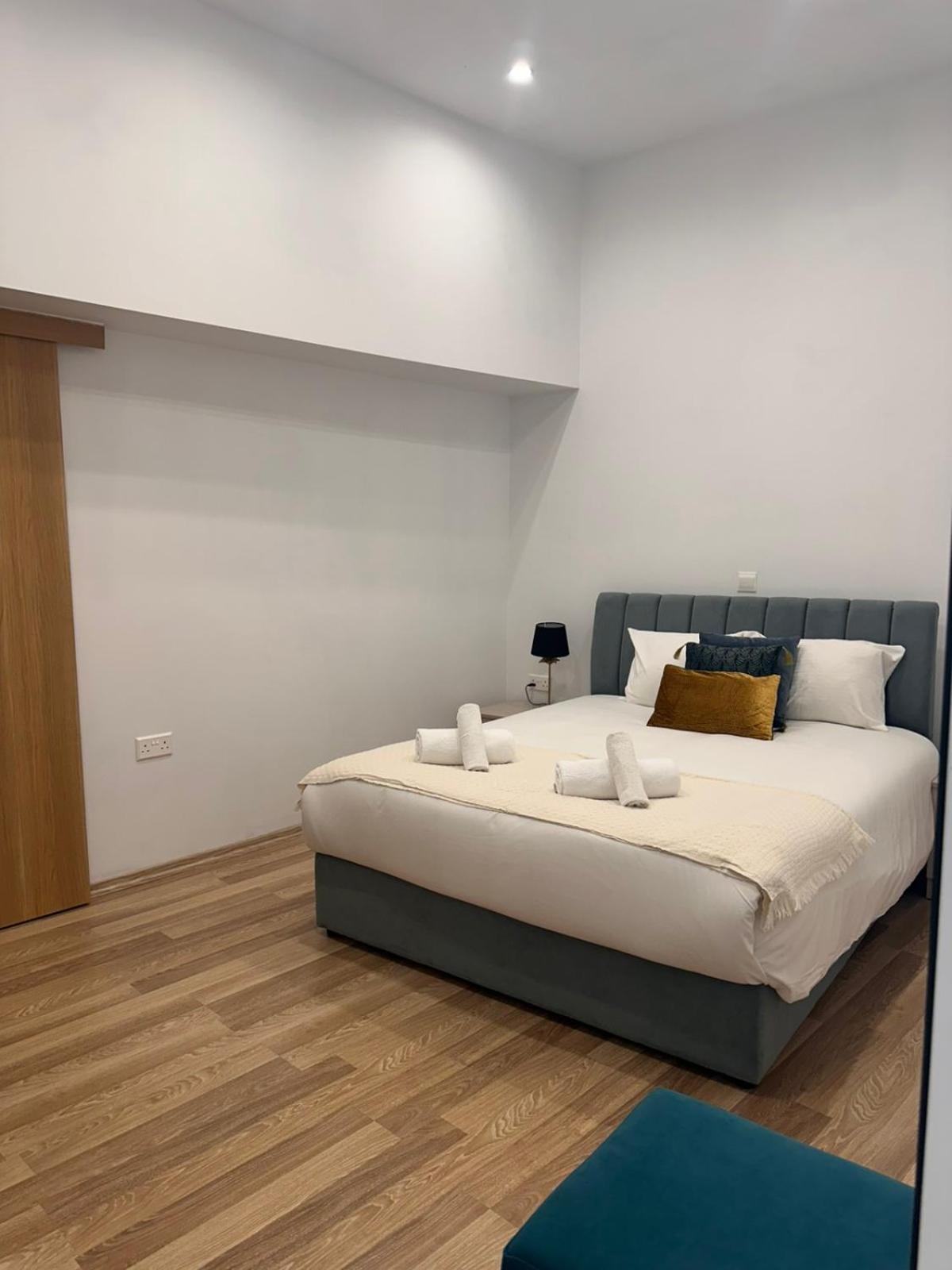 Joanna's Rooms