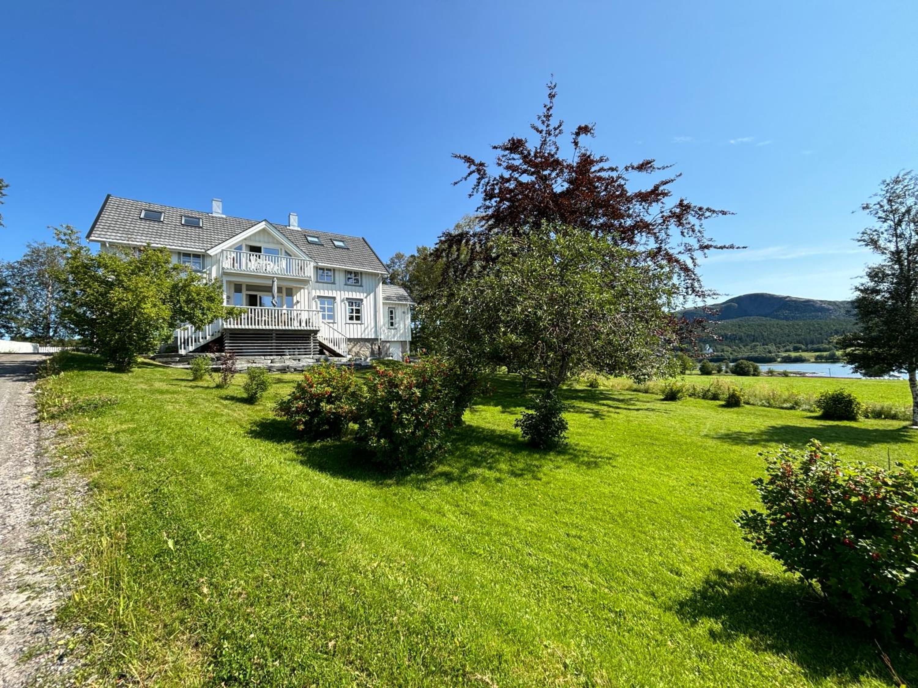 Stenegården