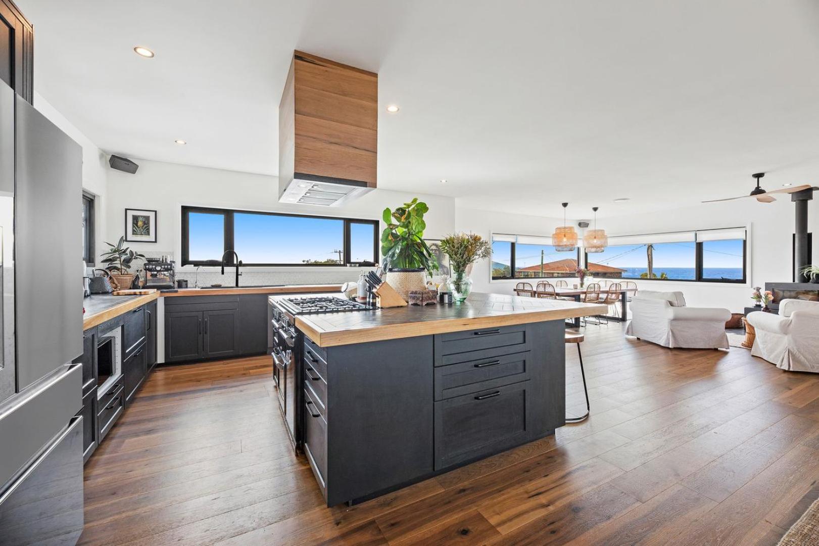 Spacious Home in Dalmeny