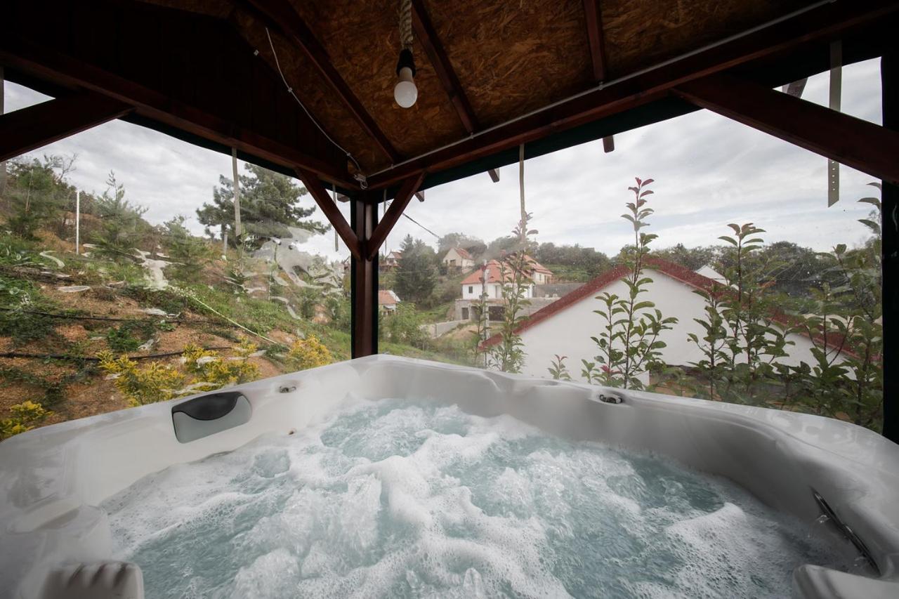 Sukorose Jacuzzis Vendégház