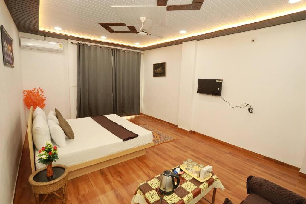 2 Bhk UdaiSagar Homestay Udaipur
