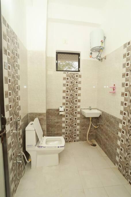 2 Bhk UdaiSagar Homestay Udaipur