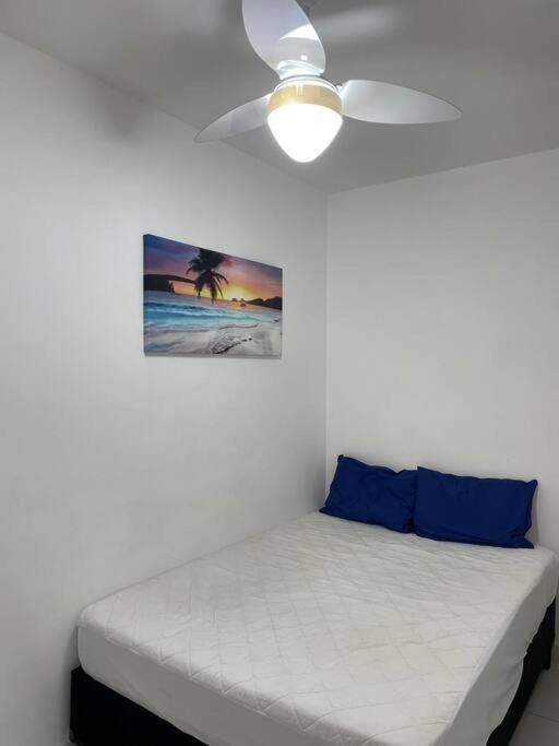 Apartamento em prédio familiar e próximo de várias praias
