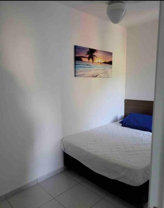 Apartamento em prédio familiar e próximo de várias praias