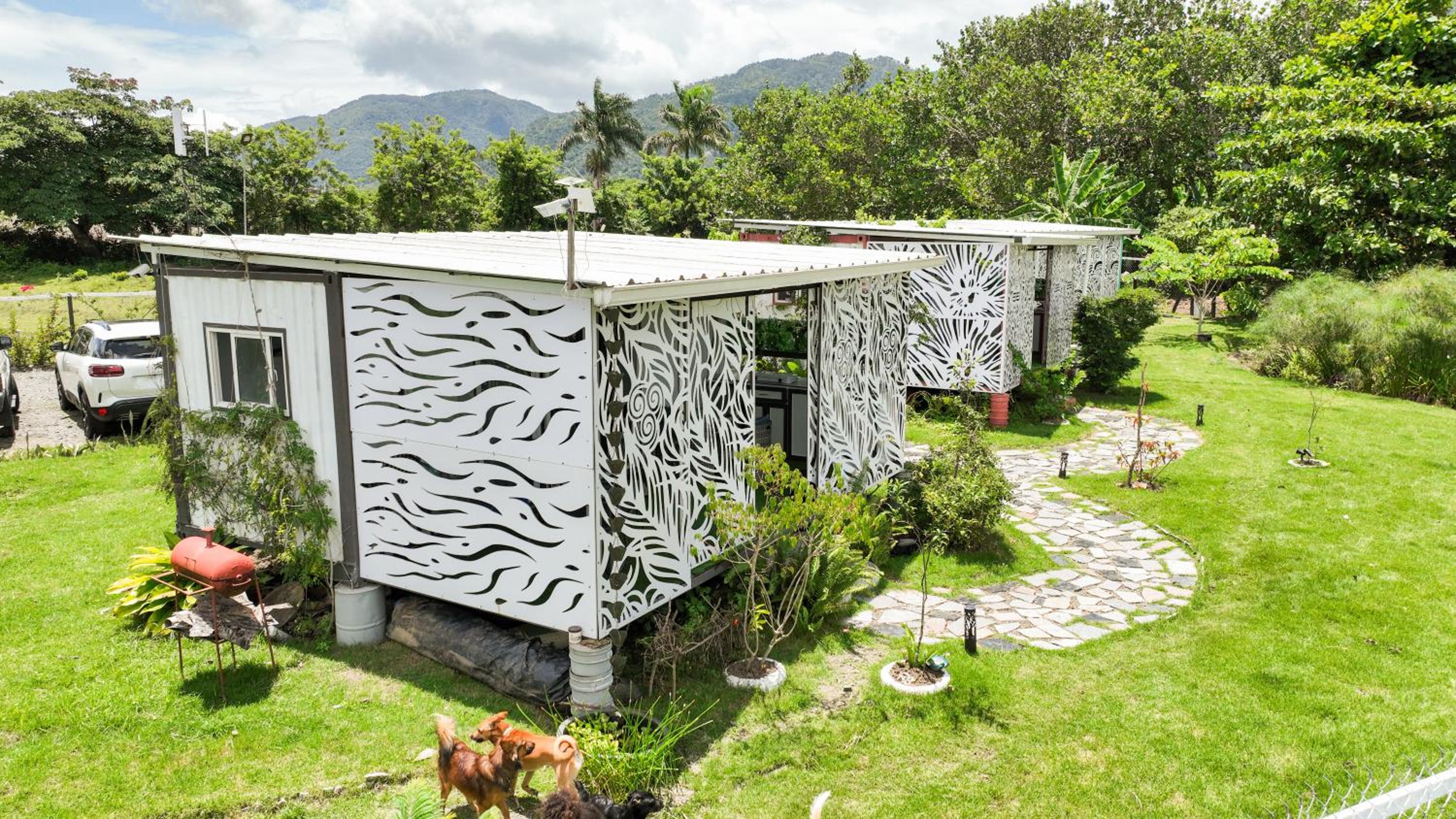 BlueEcolandia Bungalow TIERRA