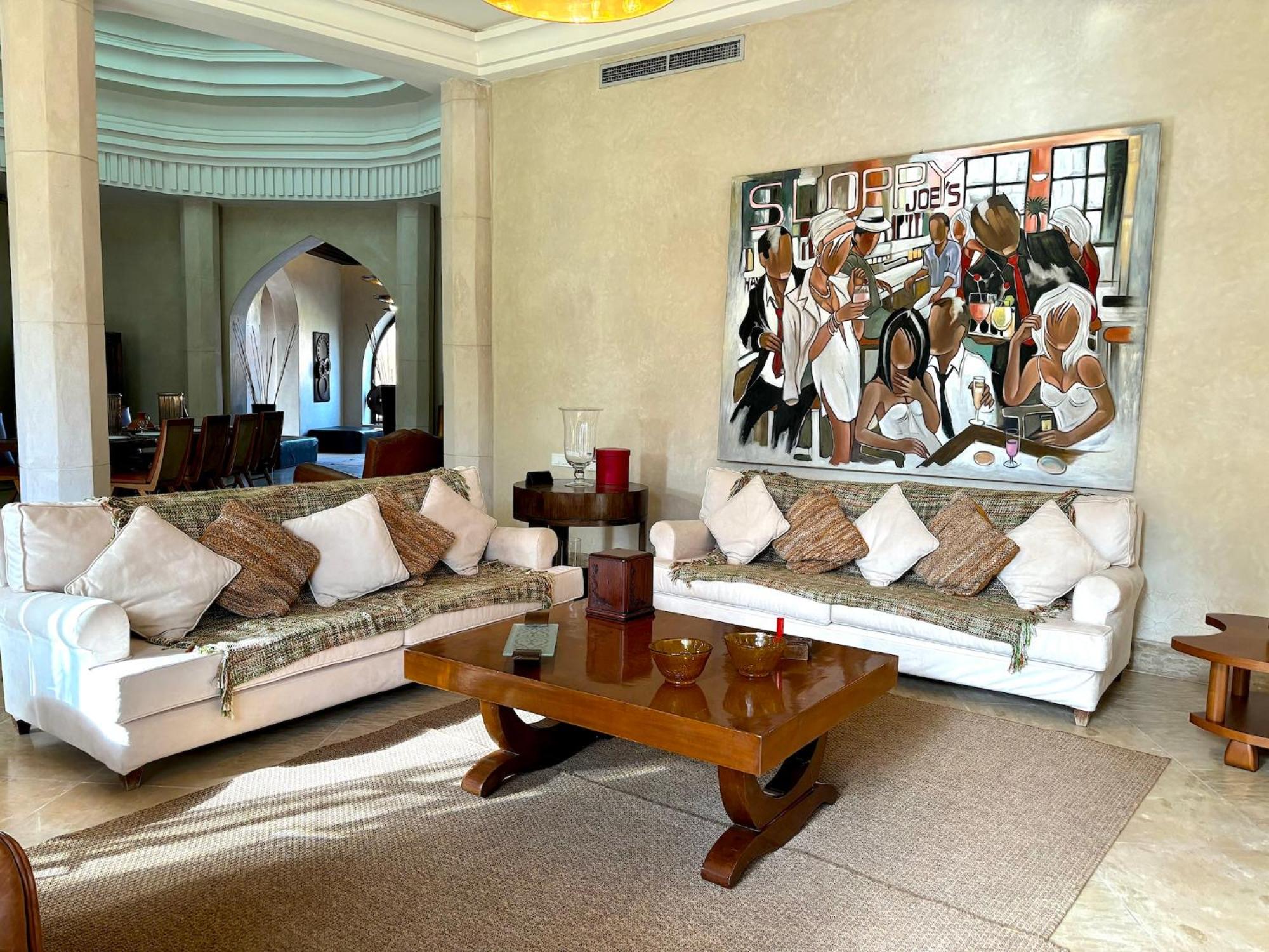 lounge