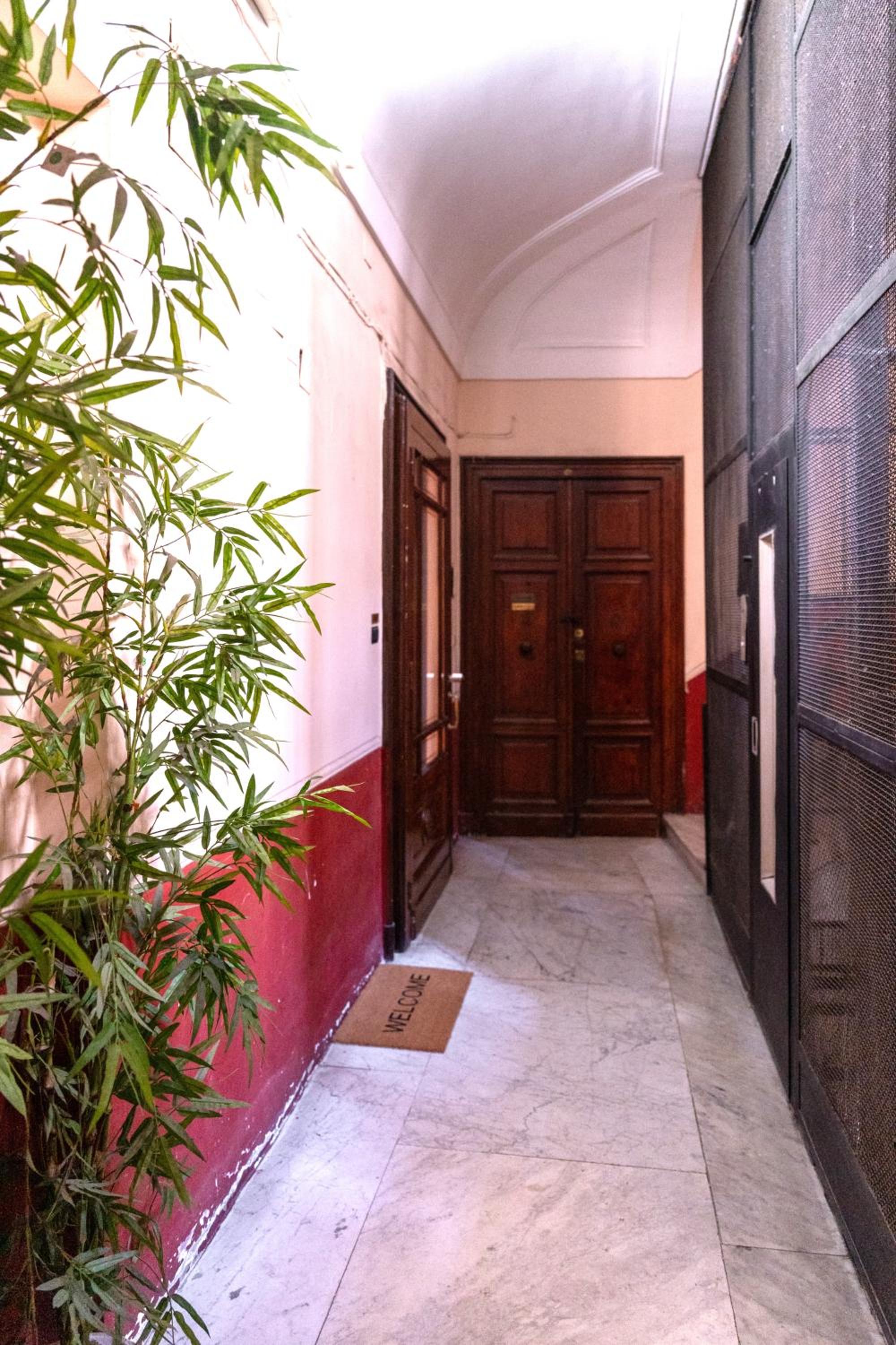 Napoli Domus