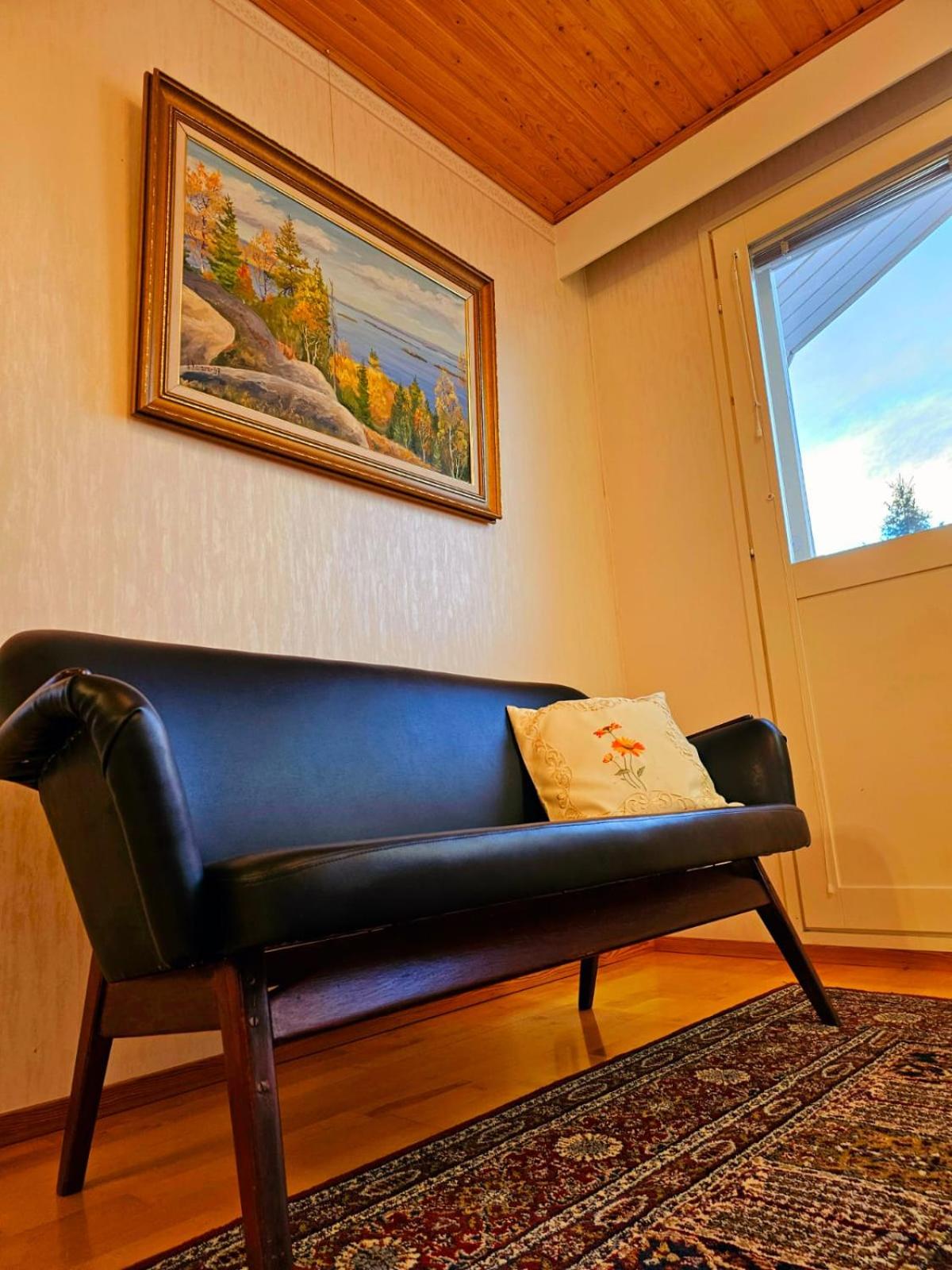 Authentic Arctic Villa at the Delta