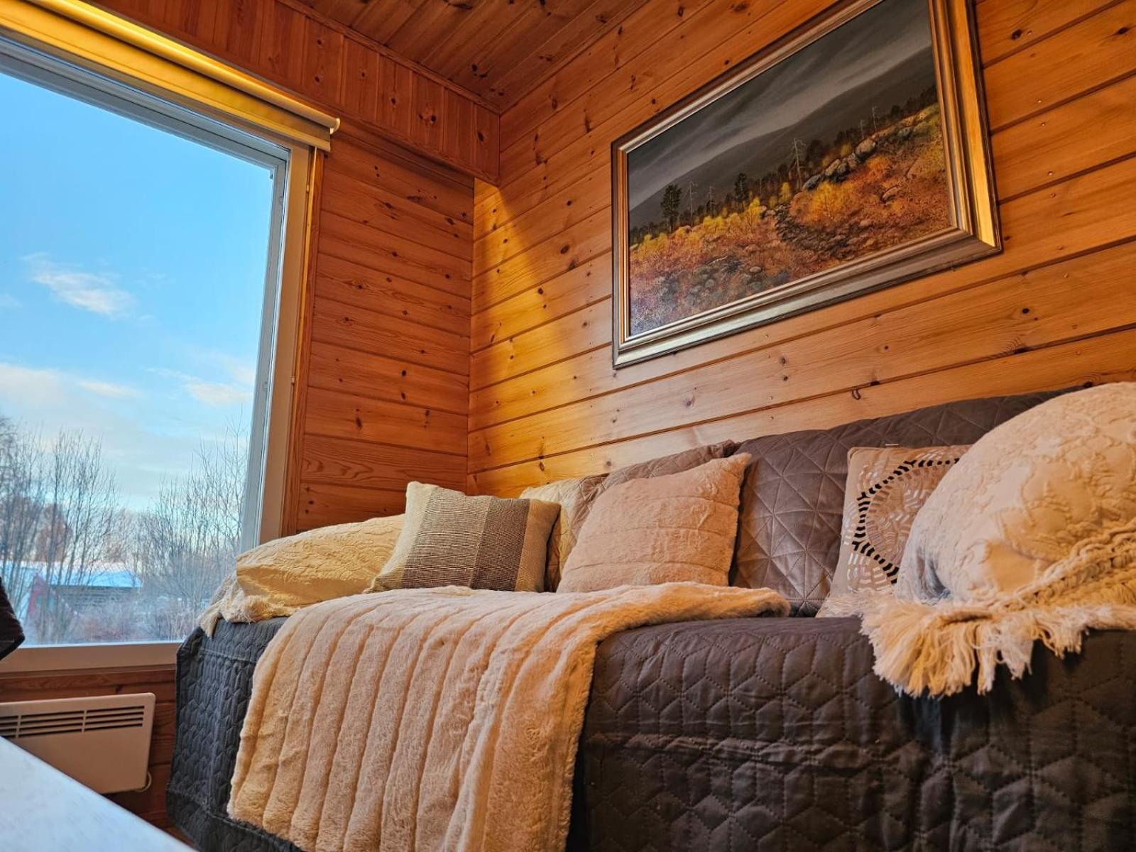 Authentic Arctic Villa at the Delta