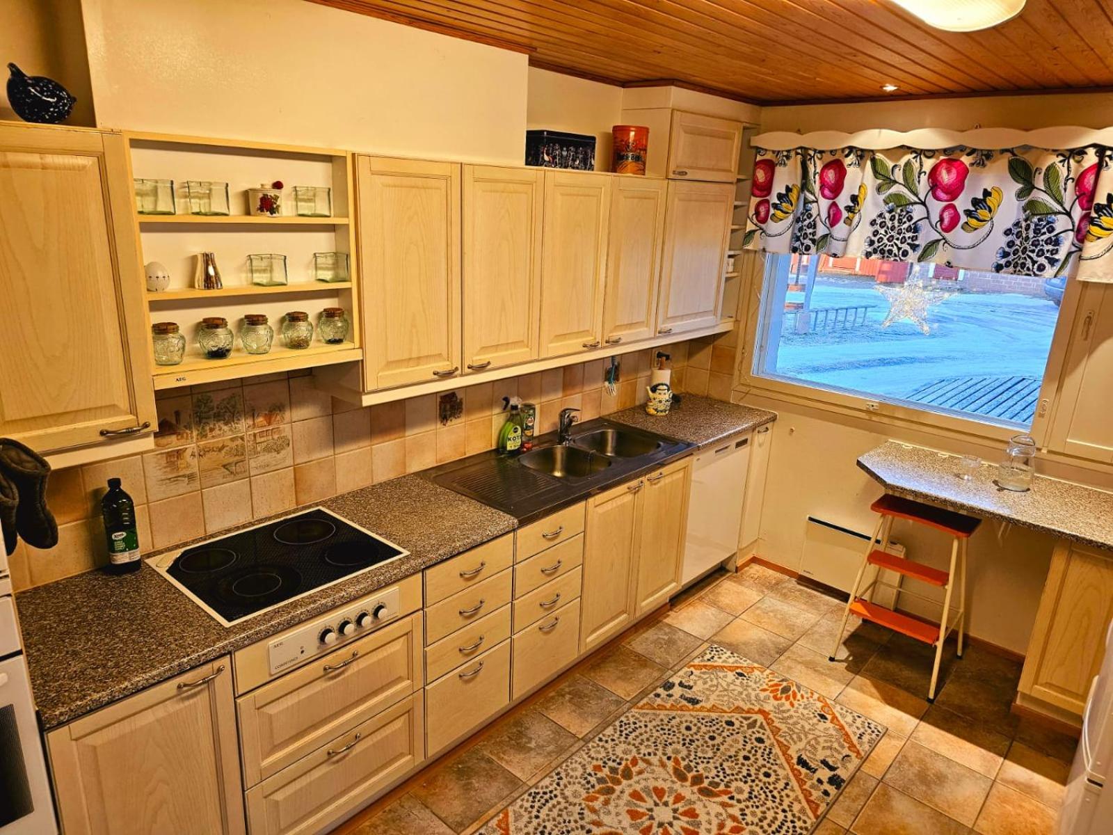 Authentic Arctic Villa at the Delta