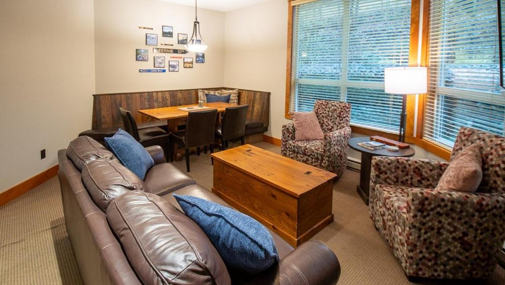 Timberline Lodges by Fernie Lodging Co