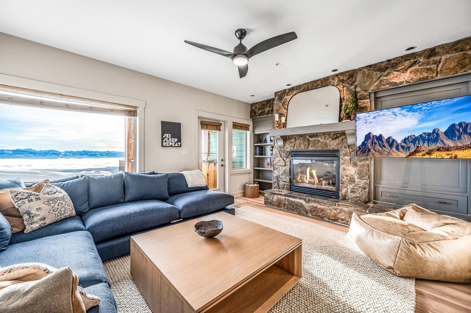 Vista at Big White w Amazing Location and View