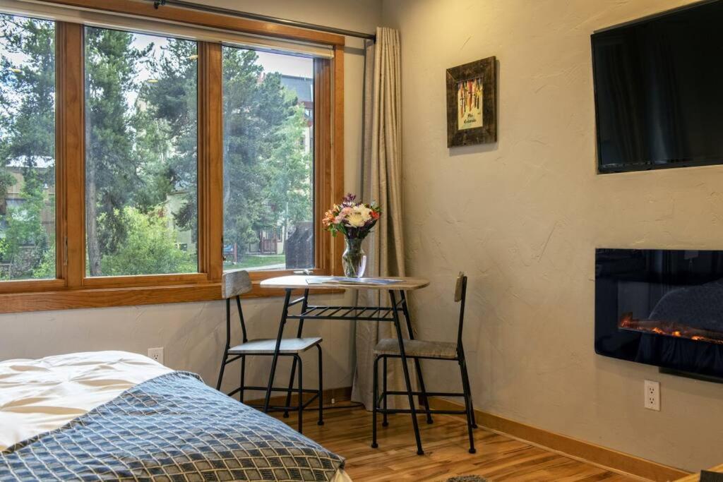 Breckenridge Studio Ski in and Ski out