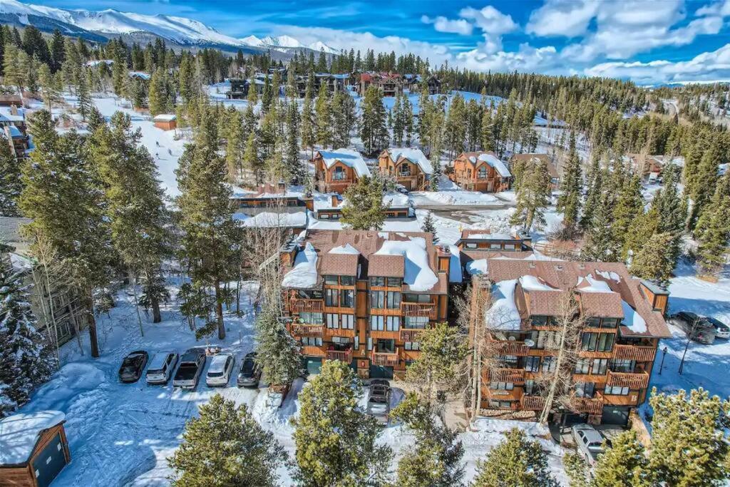 Breckenridge Studio Ski in and Ski out