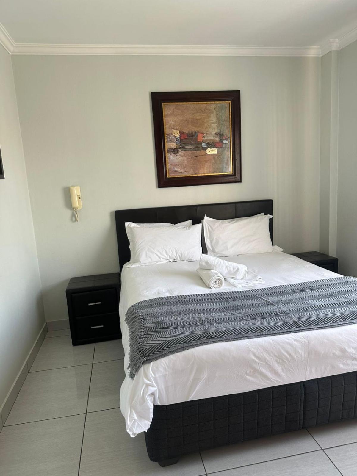 89 at Westpoint Executive Suites