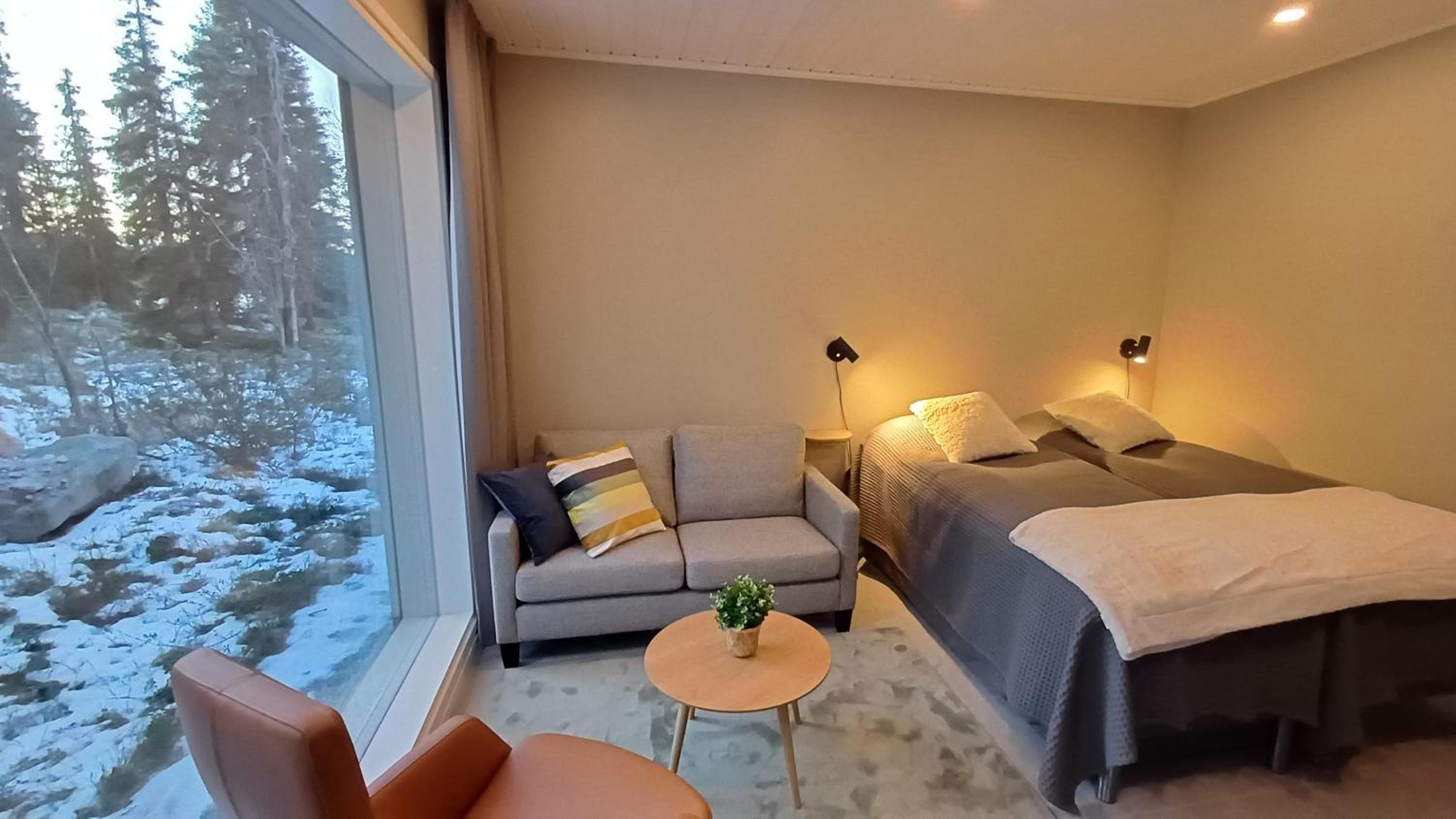 Halla Chalet, Northern Lights, ski & lake, free wifi, Vuosseli Resort Ruka view 4