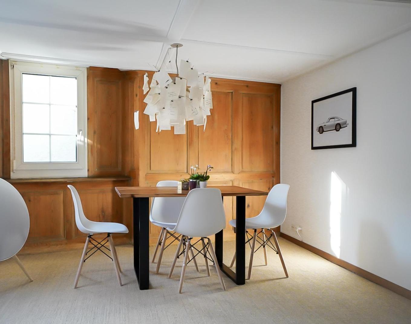 Charming Historical Apartment in Zurich City Center Oldtown