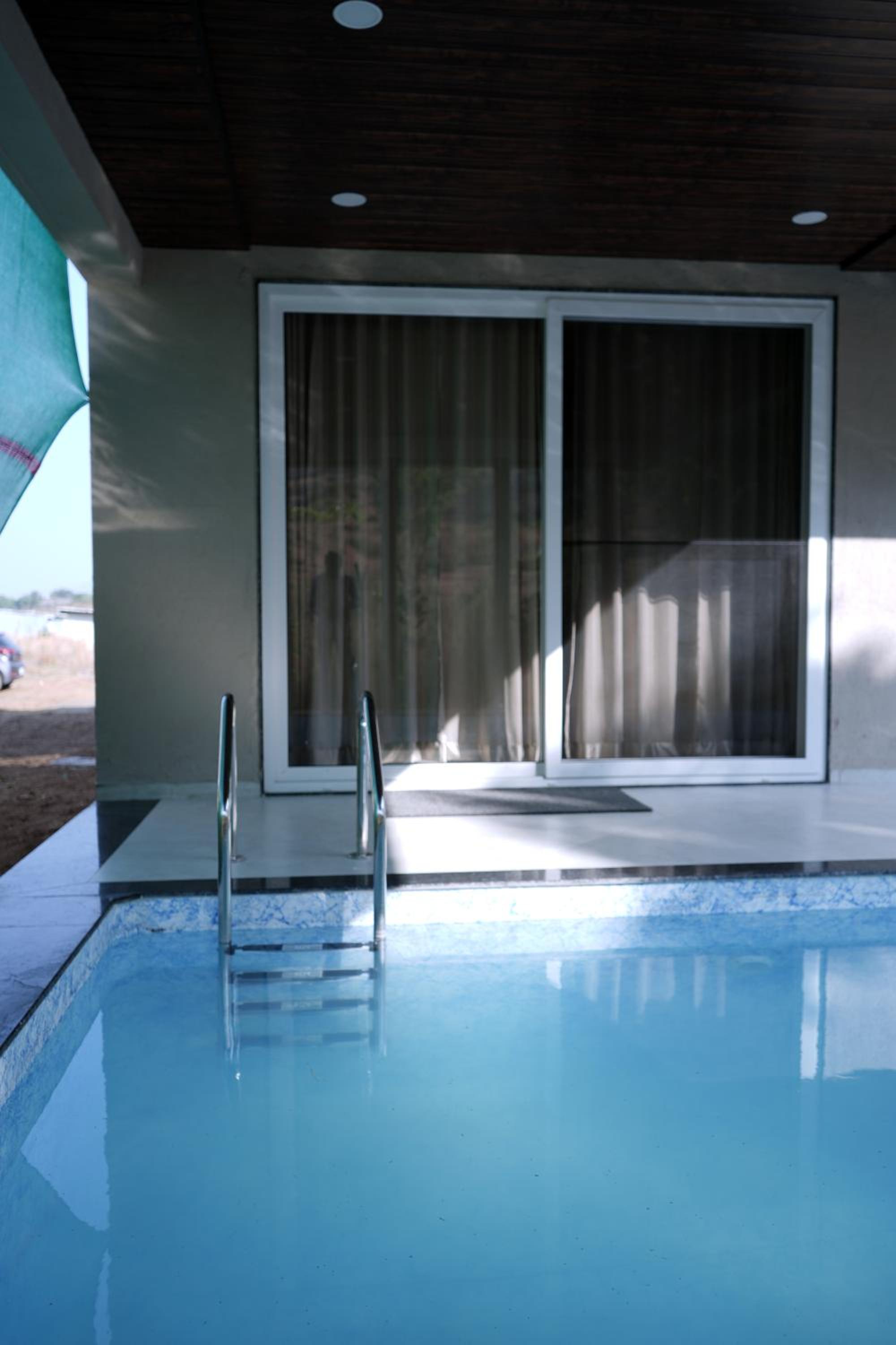 Takae The Winery Villas Timber view 3