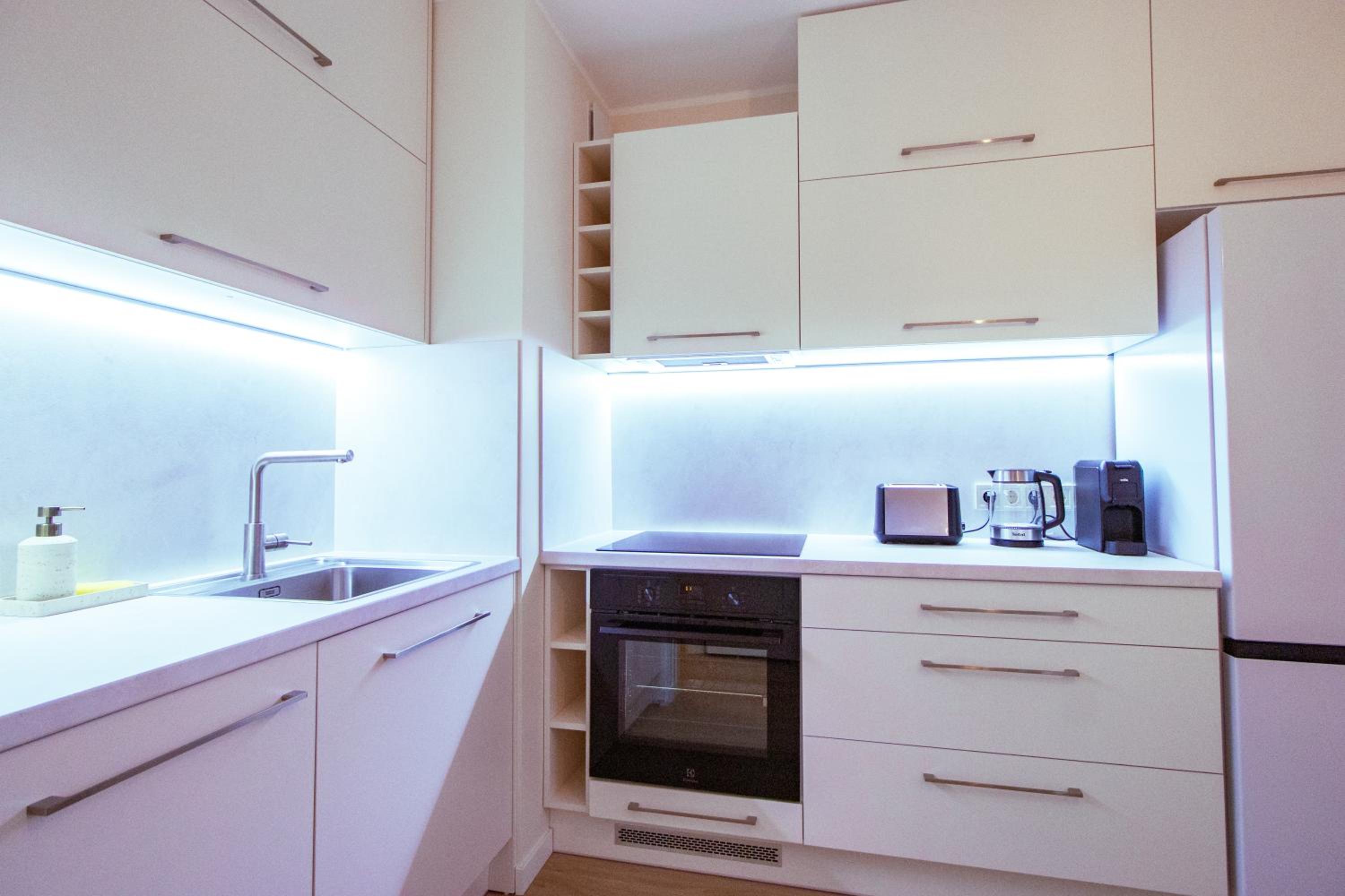 Comfy City Spot Close to Tripla Mall and Dining