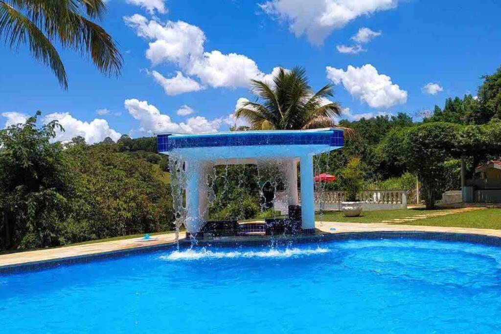 Recanto Paraíso - Chácara de frente para represa