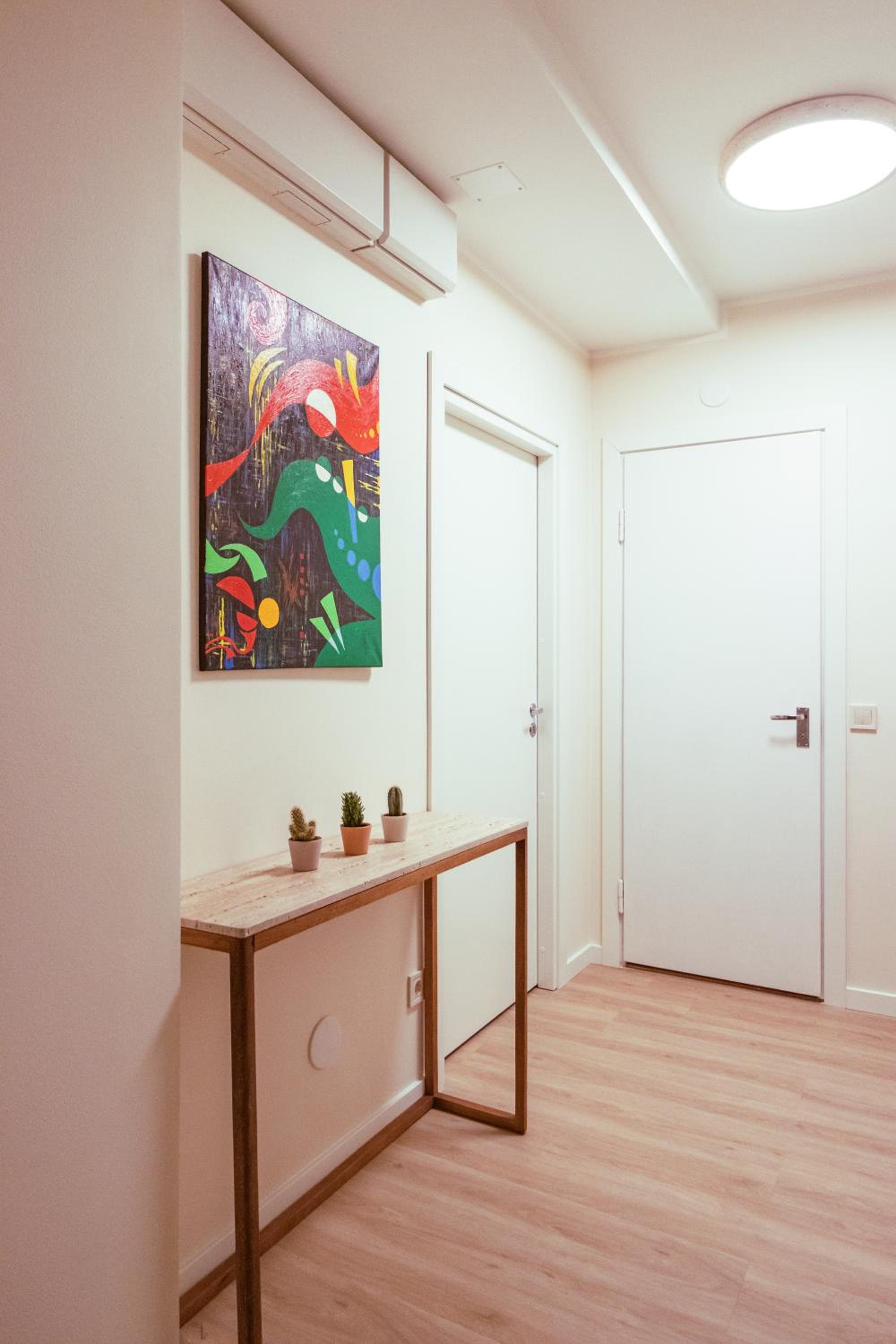 Comfy City Spot Close to Tripla Mall and Dining
