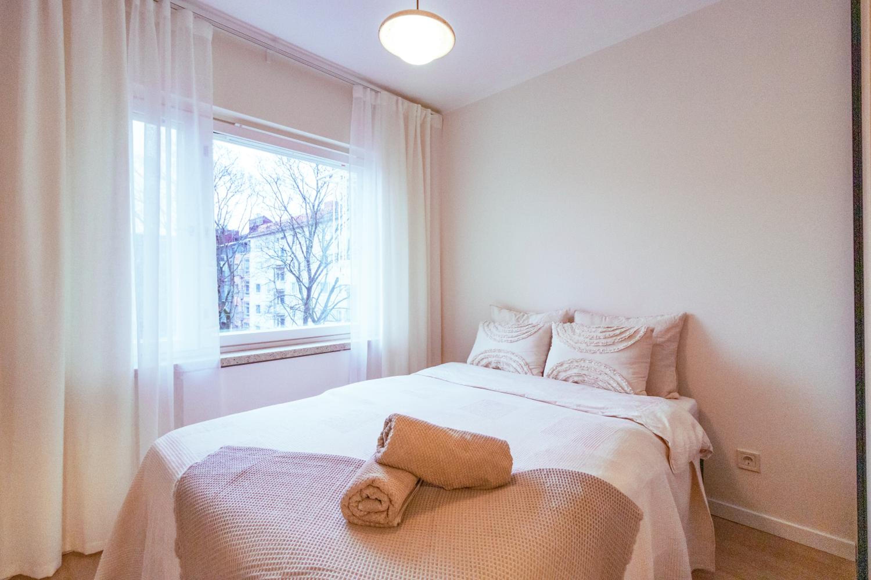 Comfy City Spot Close to Tripla Mall and Dining