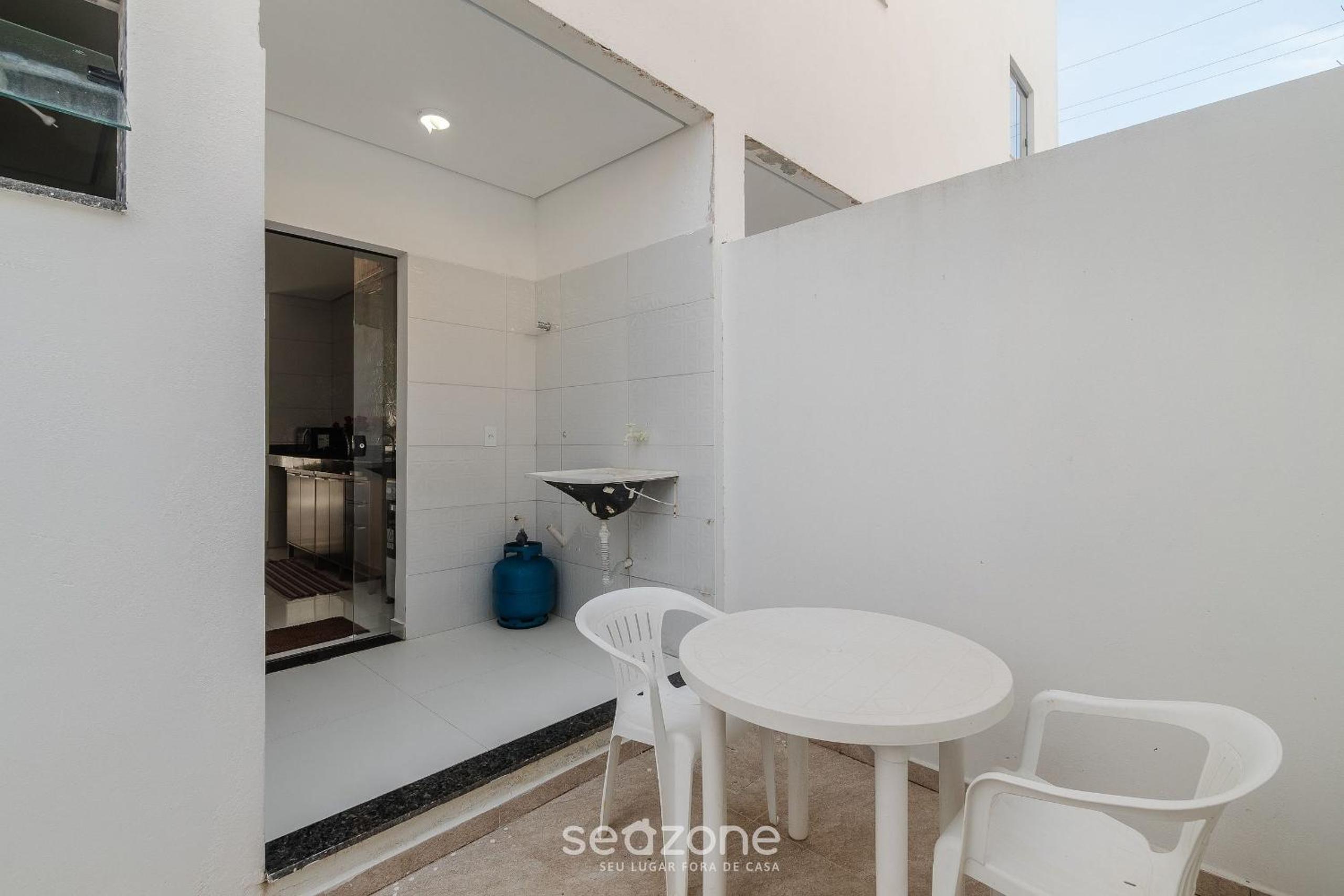 Apartments in Condominium with Pool - Porto Seg. - PTR