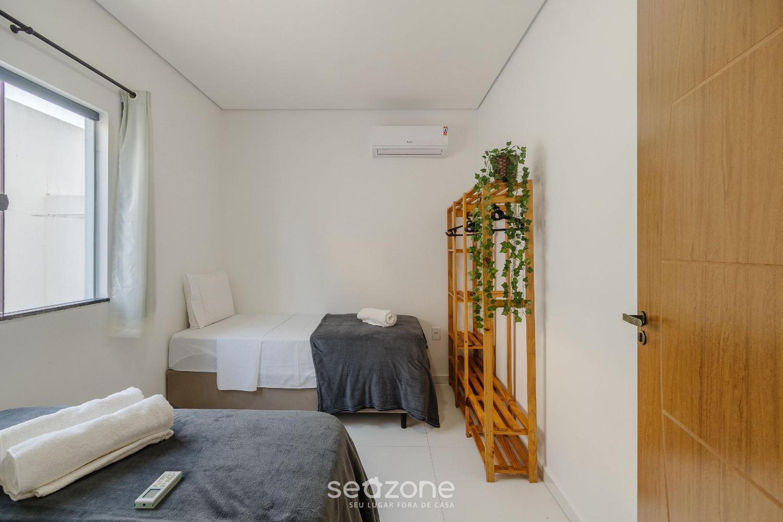 Apartments in Condominium with Pool - Porto Seg. - PTR