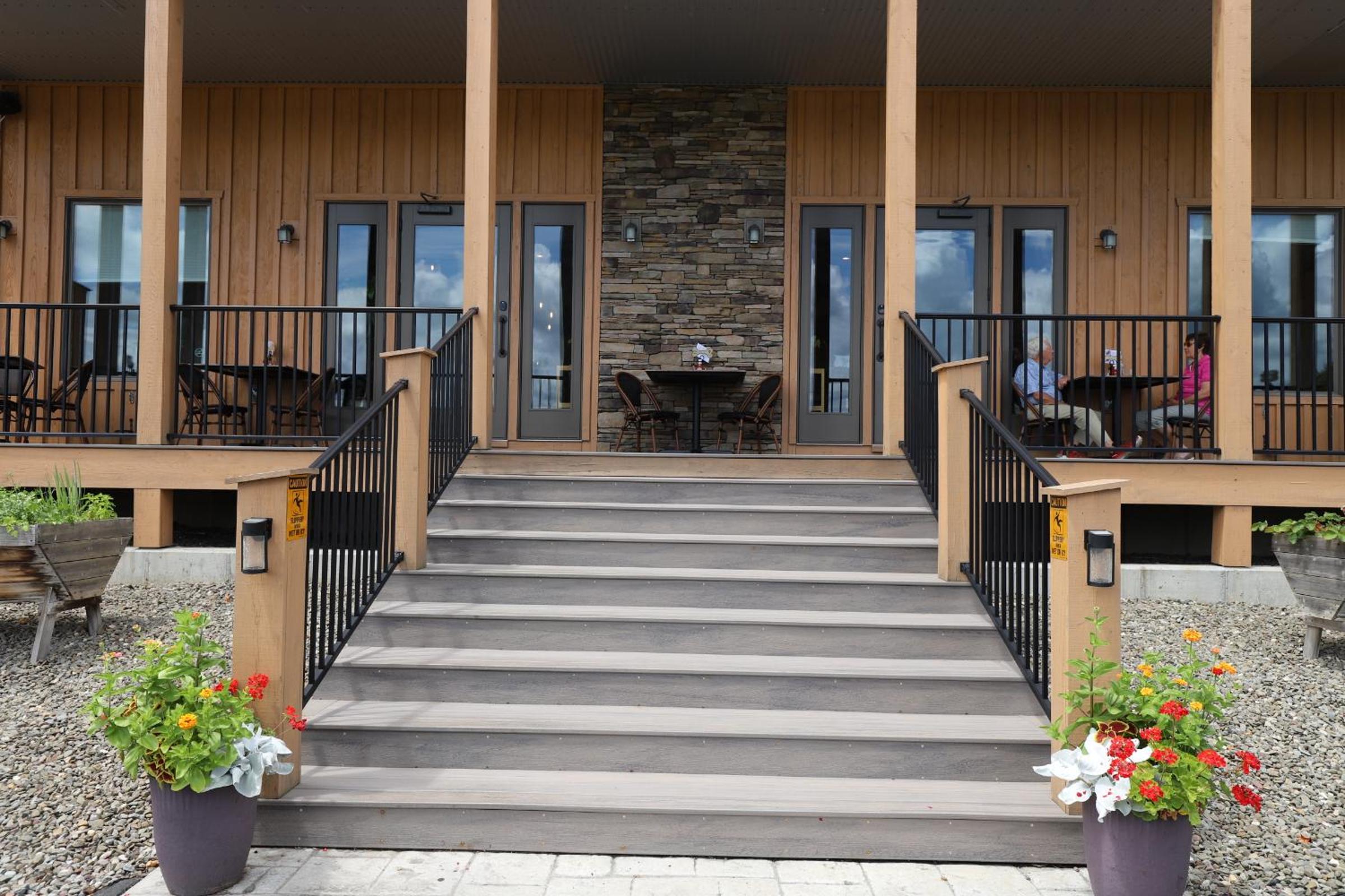Lakeside Resort