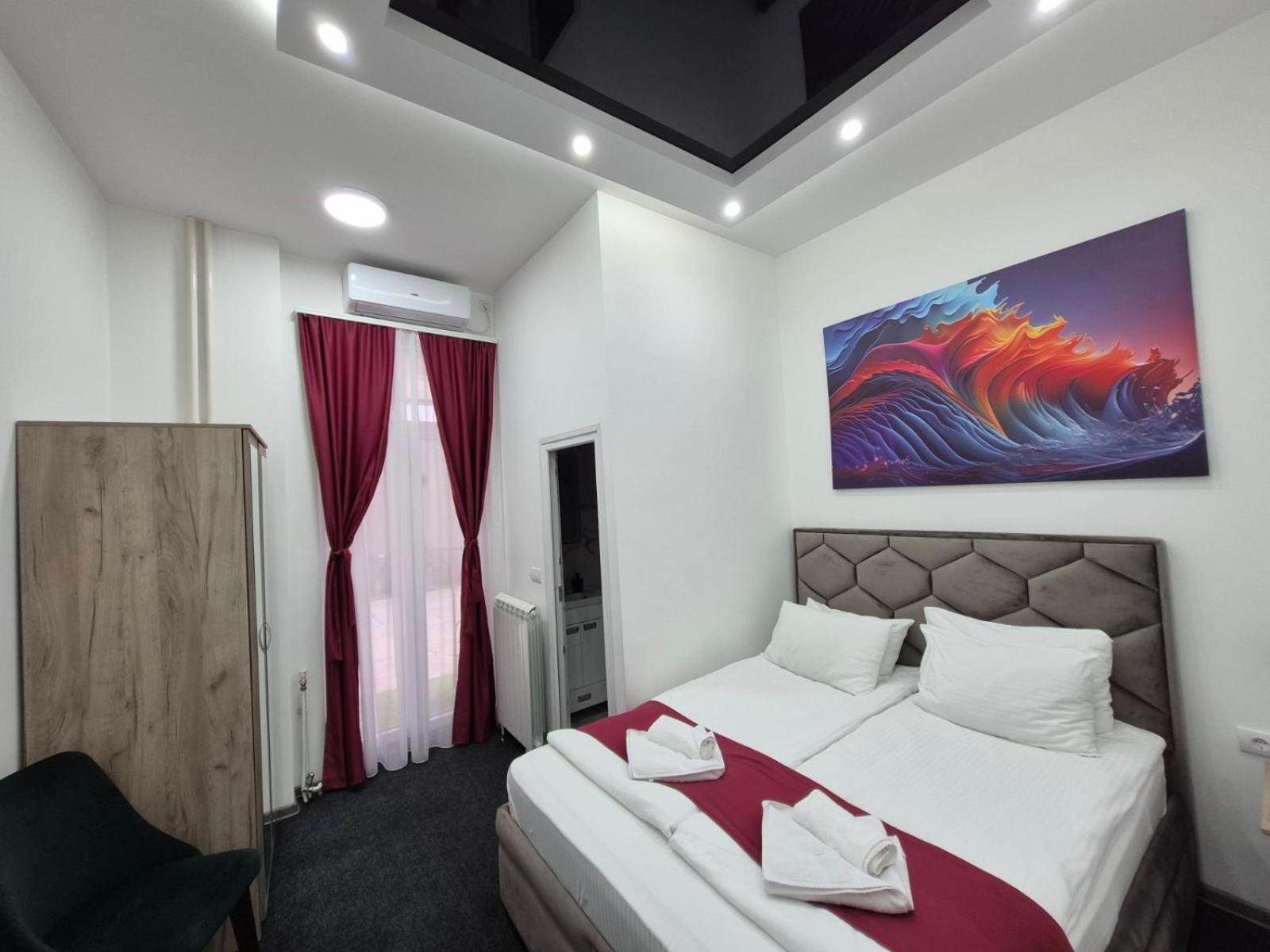 Authentic Belgrade Centre - 4 Suites in One Space, with patios in courtyard for smokers view 5