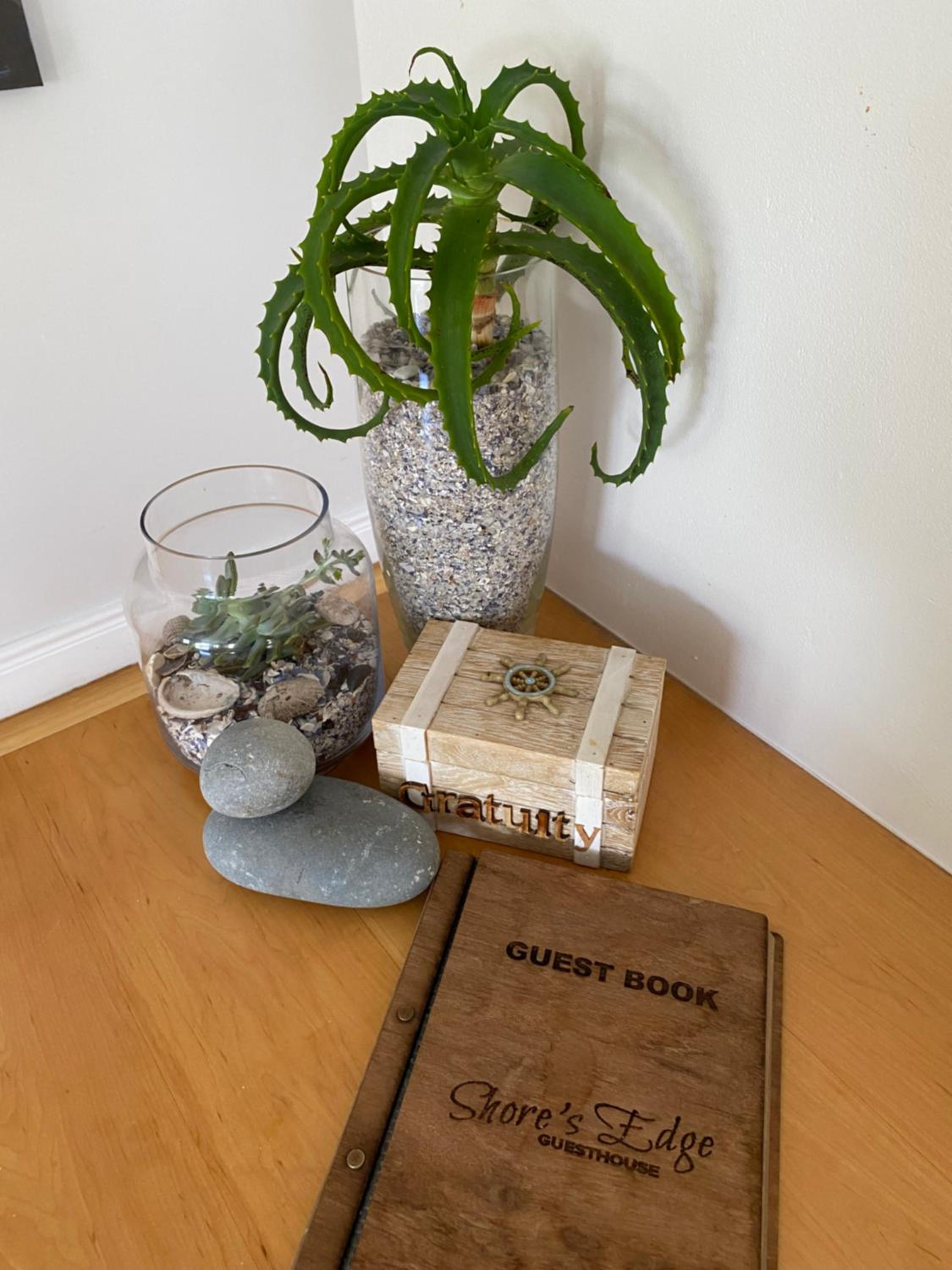 Hermanus Vacations - Shore's Edge Luxury Oceanfront Home - Property Image 32