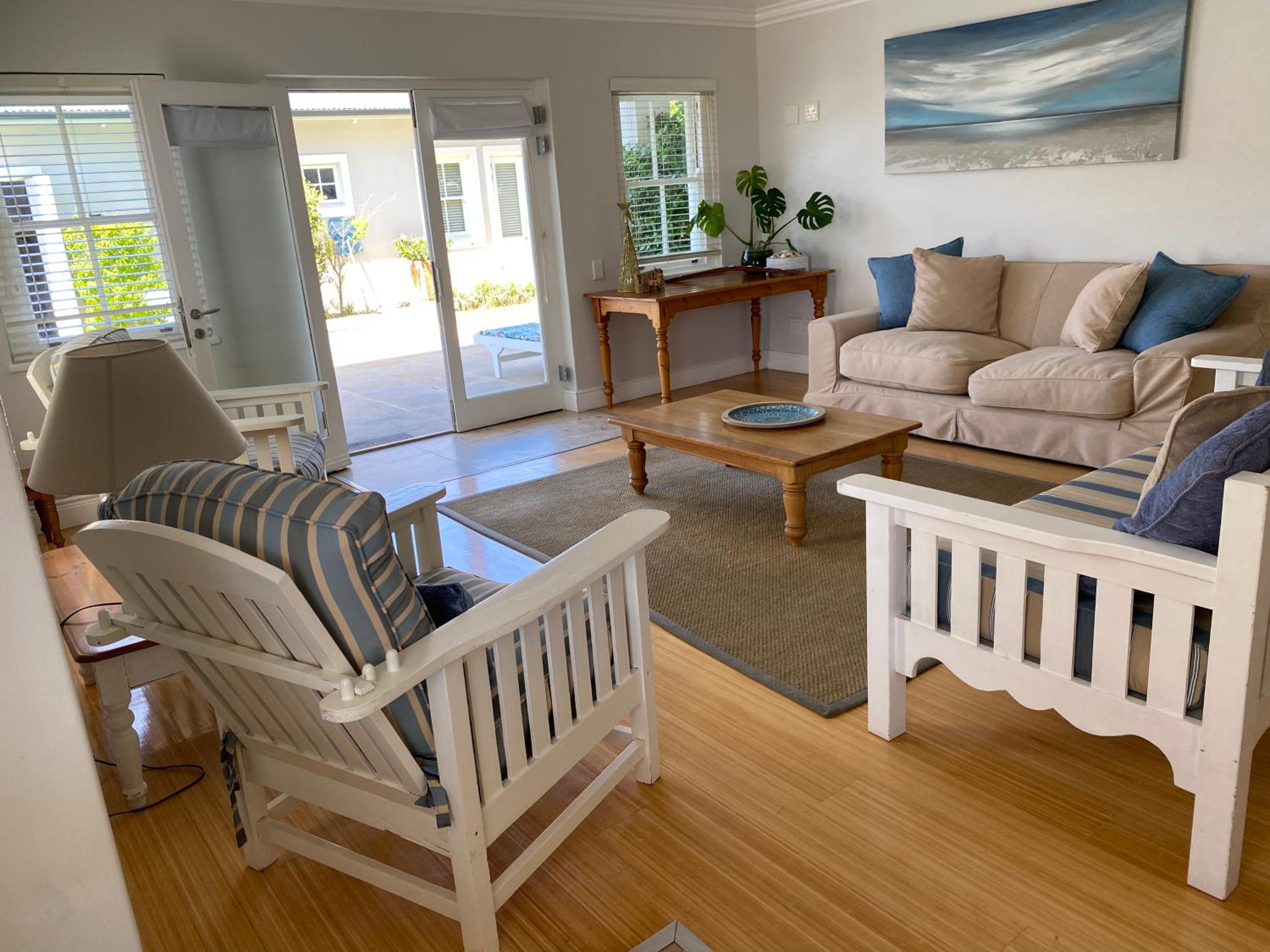 Hermanus Vacations - Shore's Edge Luxury Oceanfront Home - Property Image 34