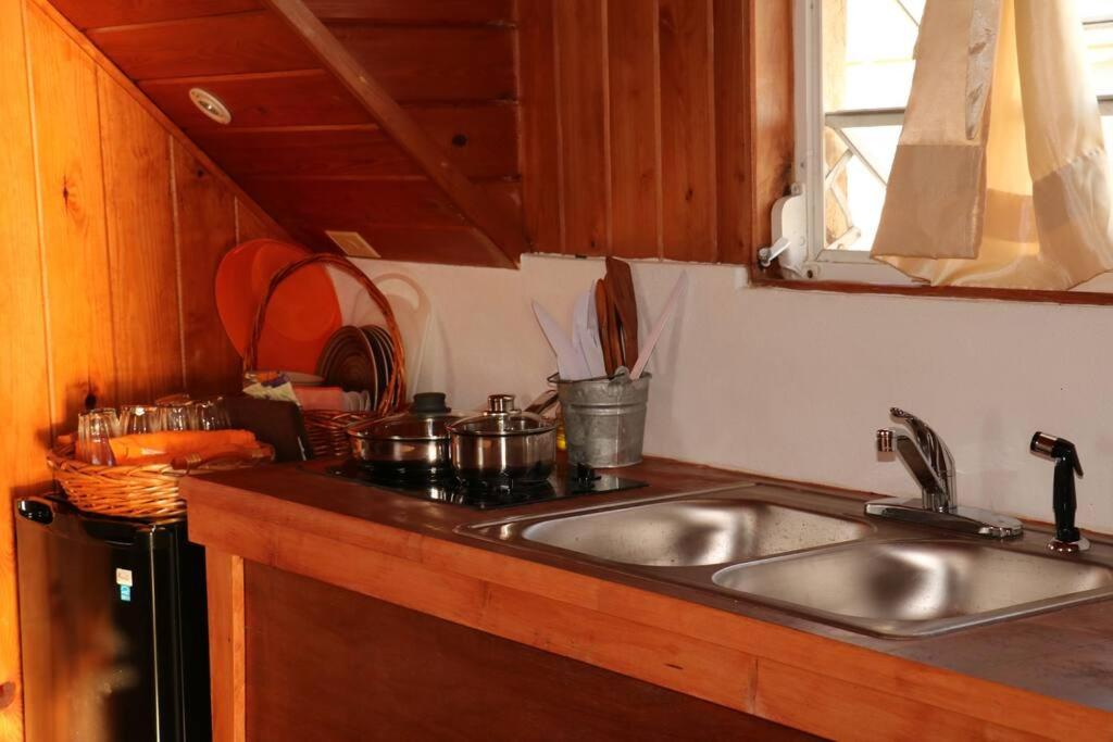 Suncrest House Cozy Suite