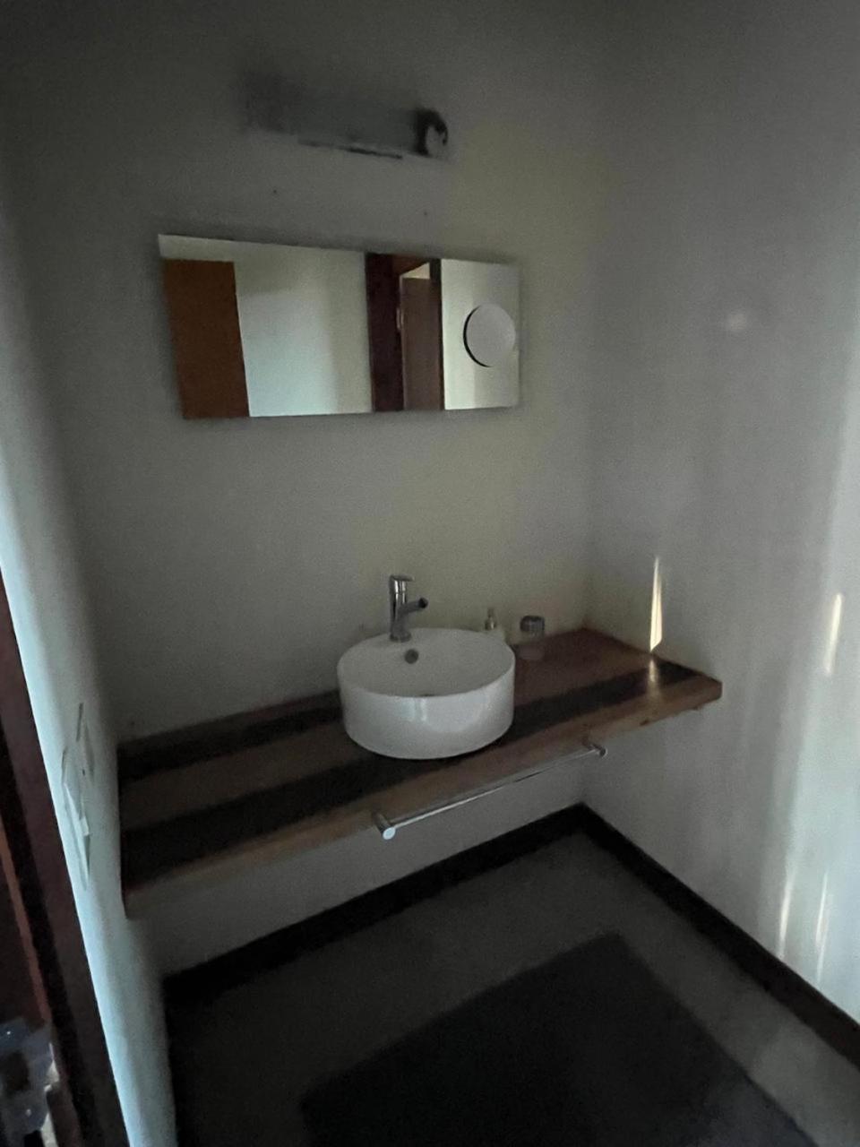 Alq Casa 8 pax con pileta a la Laguna-Villarobles