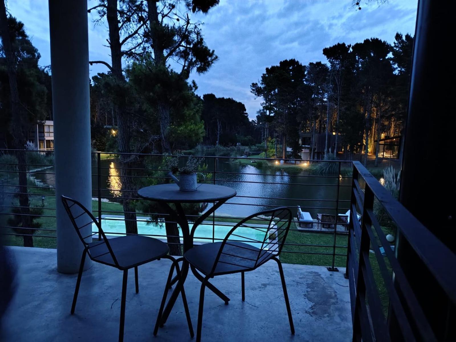 Alq Casa 8 pax con pileta a la Laguna-Villarobles