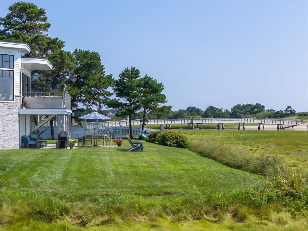 Luxurious Waterfront Retreat in Ogunquit Maine perfect for your Family view 5