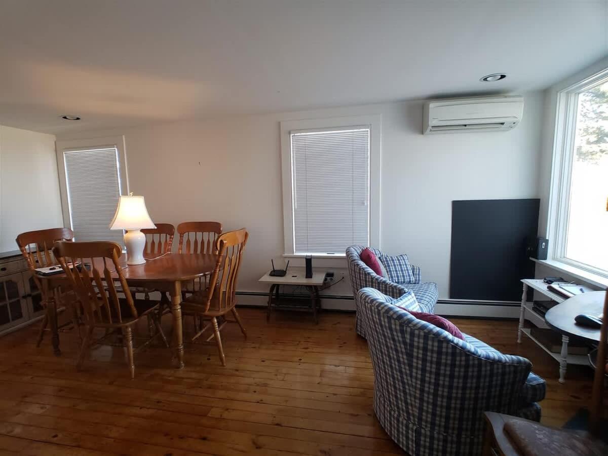 Bayview- 4Bedroom Footbridge Beach Family Home with Hot Tub! - Property Image 14