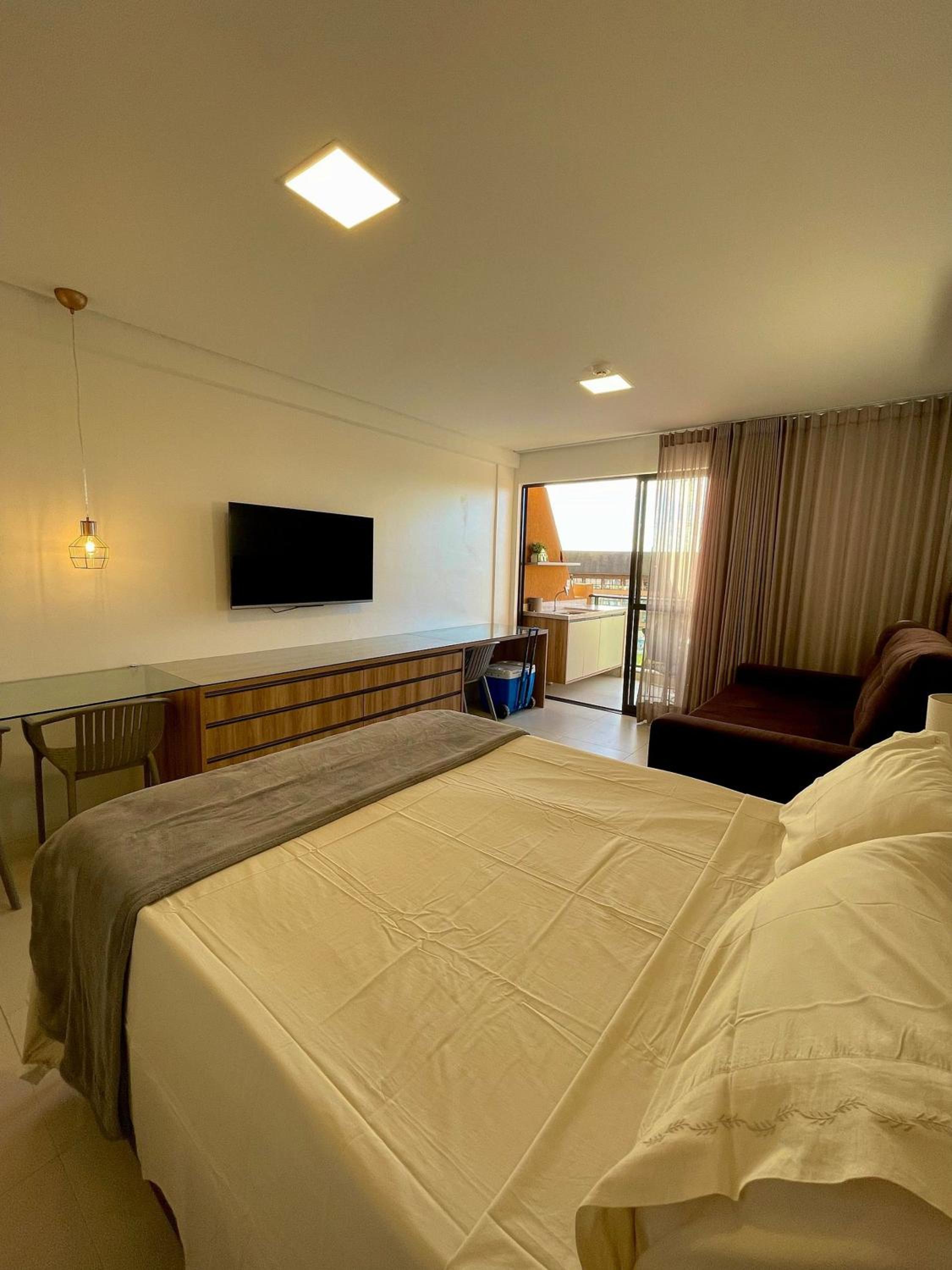 Flats, Apartamentos e Bangalôs na Praia dos Carneiros, ao lado da Igrejinha de São Benedito