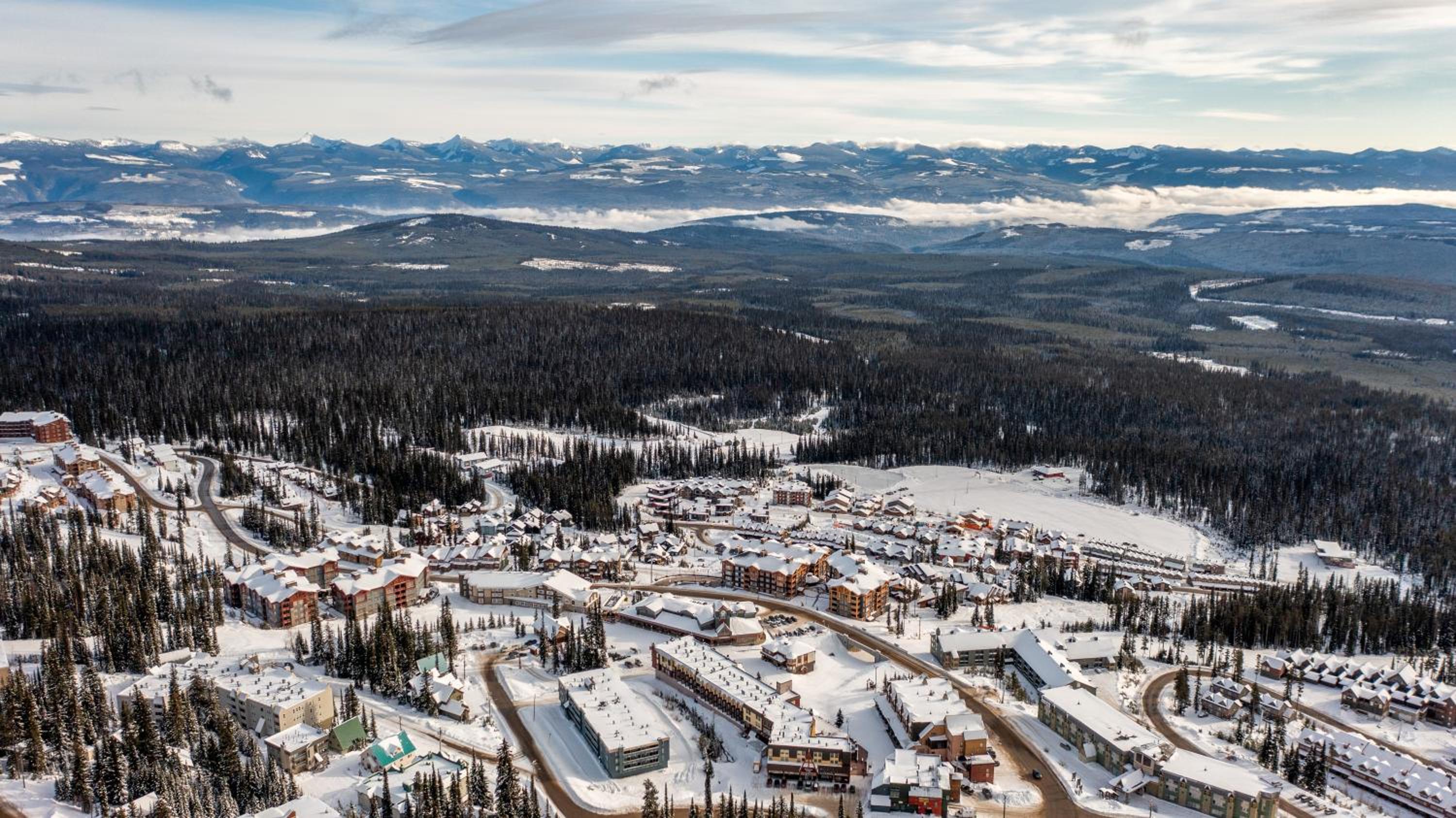 Fresh Tracks Retreat - Ski In Out Mtn View & Private Hot Tub