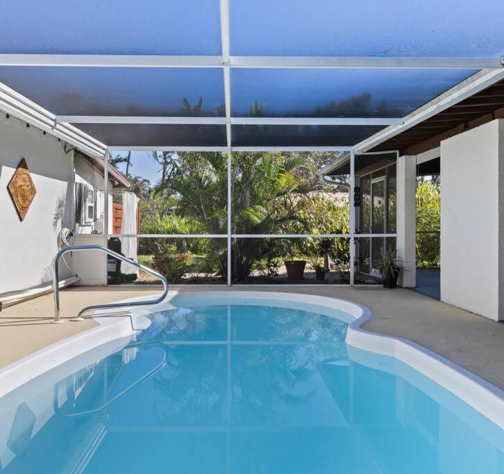 1mi to Beach Jungle Bungalow 1 acre with Pool view 3