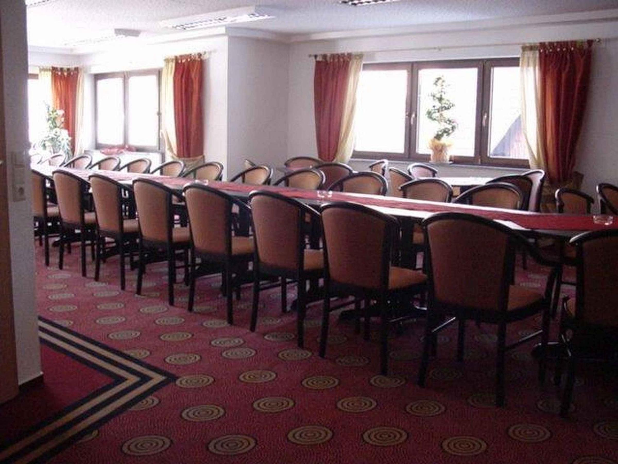 meeting & event spaces